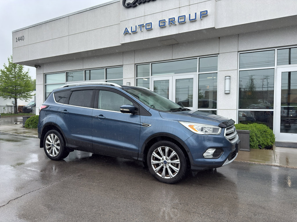Used 2018 Ford Escape Titanium FWD image 1