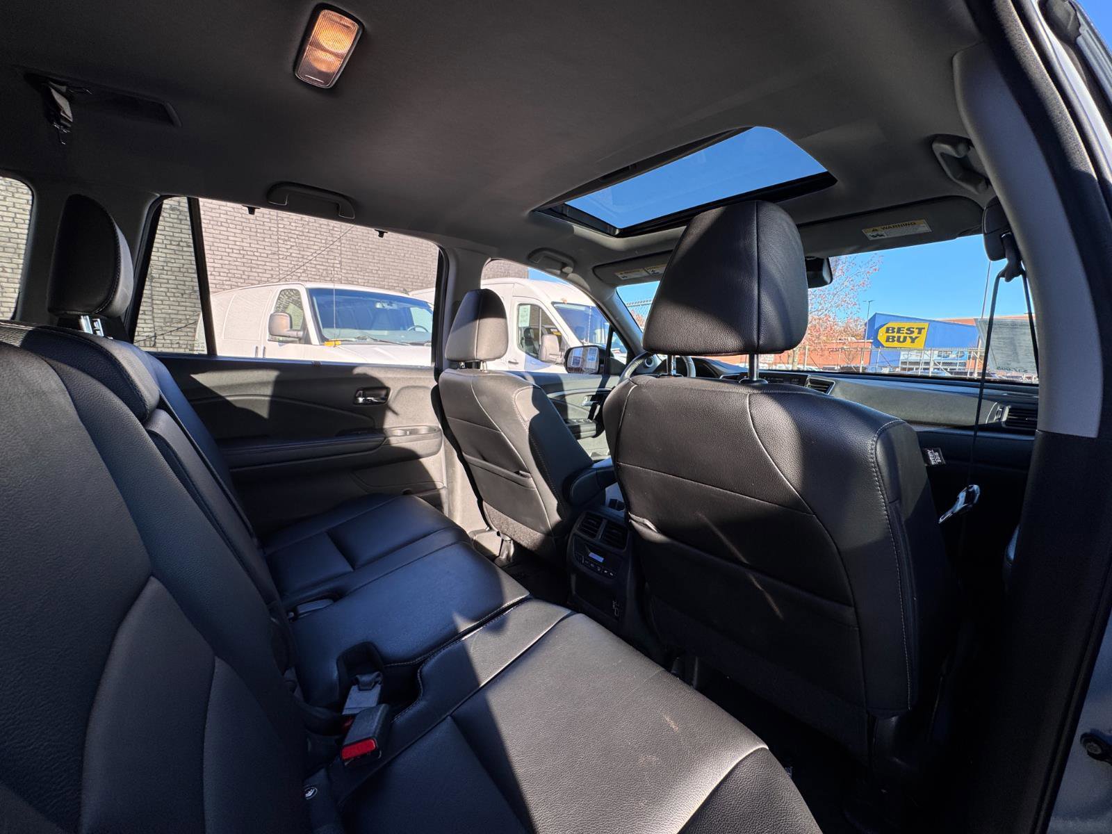 Used 2022 Honda Pilot Special Edition image 28