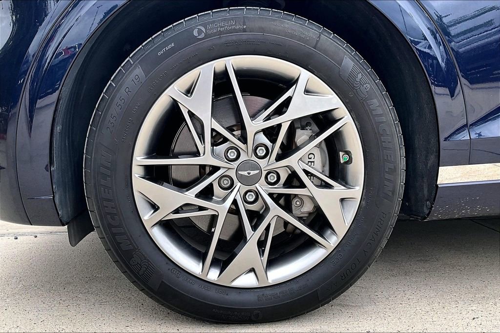Used 2024 Genesis GV70 2.5T w/ Select Package image 11