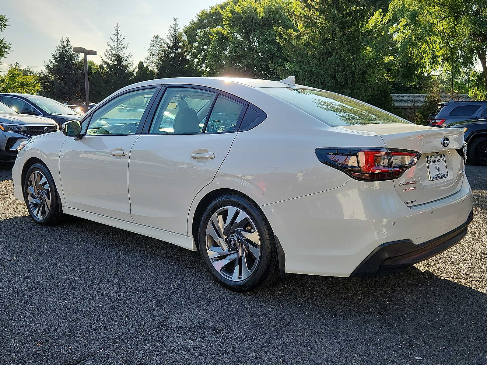Used 2024 Subaru Legacy Limited AWD/4WD image 4