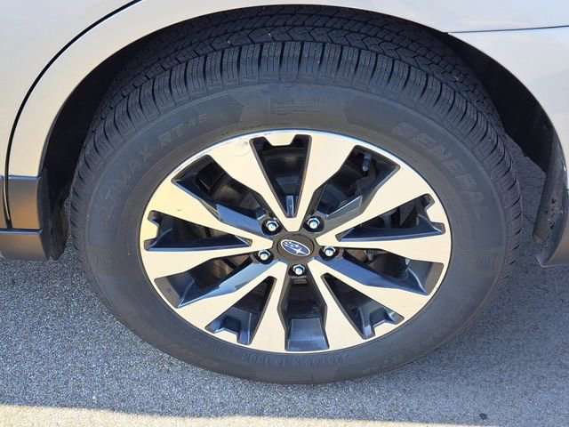 Used 2017 Subaru Outback 2.5i Limited image 29