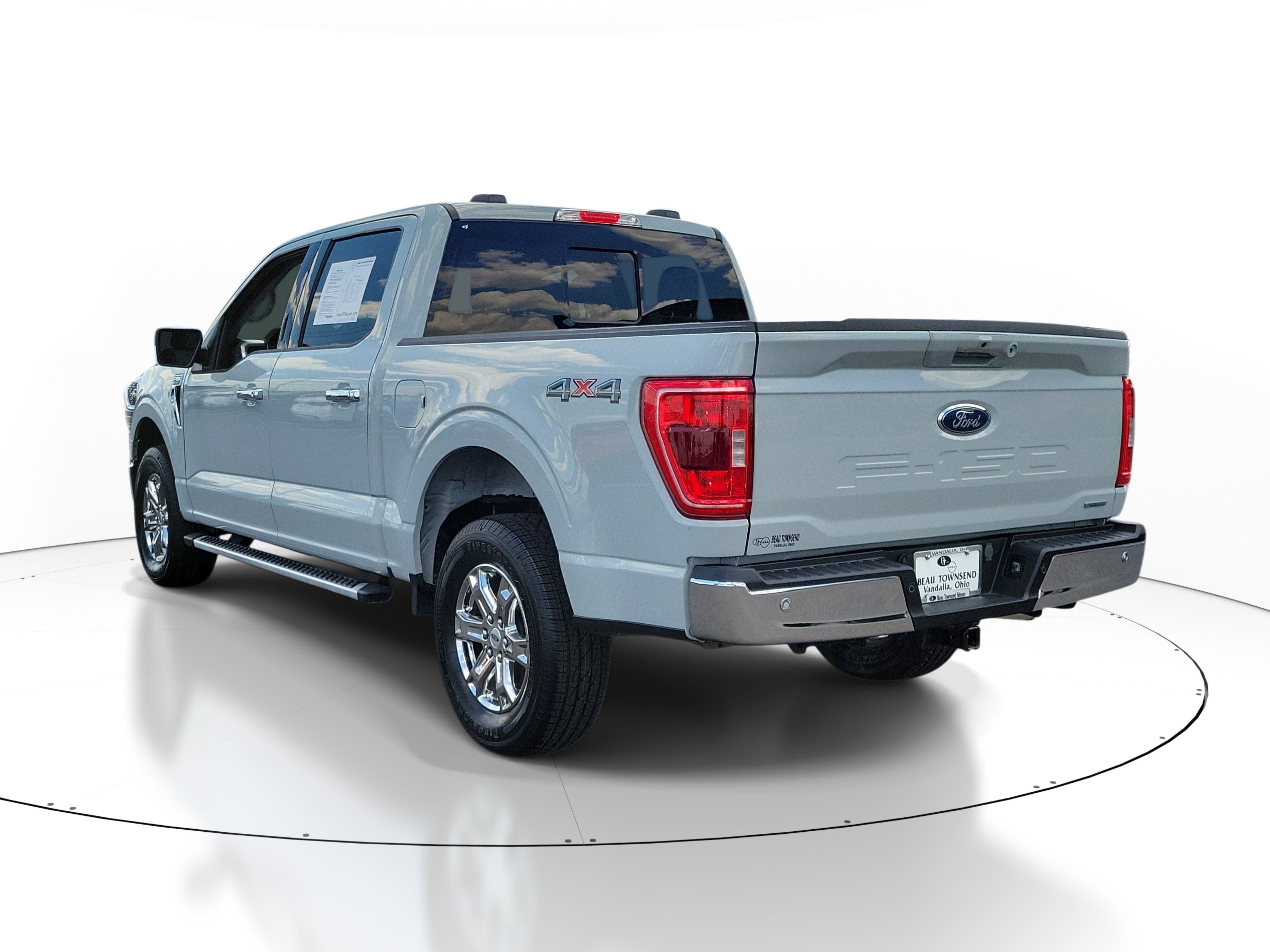 Used 2023 Ford F150 XLT w/ Equipment Group 302A High AWD/4WD image 3