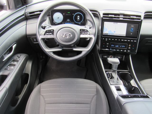 Used 2023 Hyundai Santa Cruz SEL Premium w/ Tow & Go Package AWD/4WD image 16