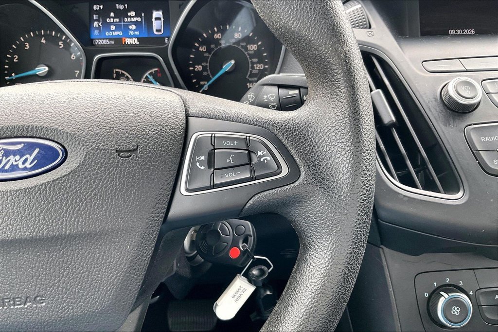 Used 2018 Ford Focus SE FWD image 14