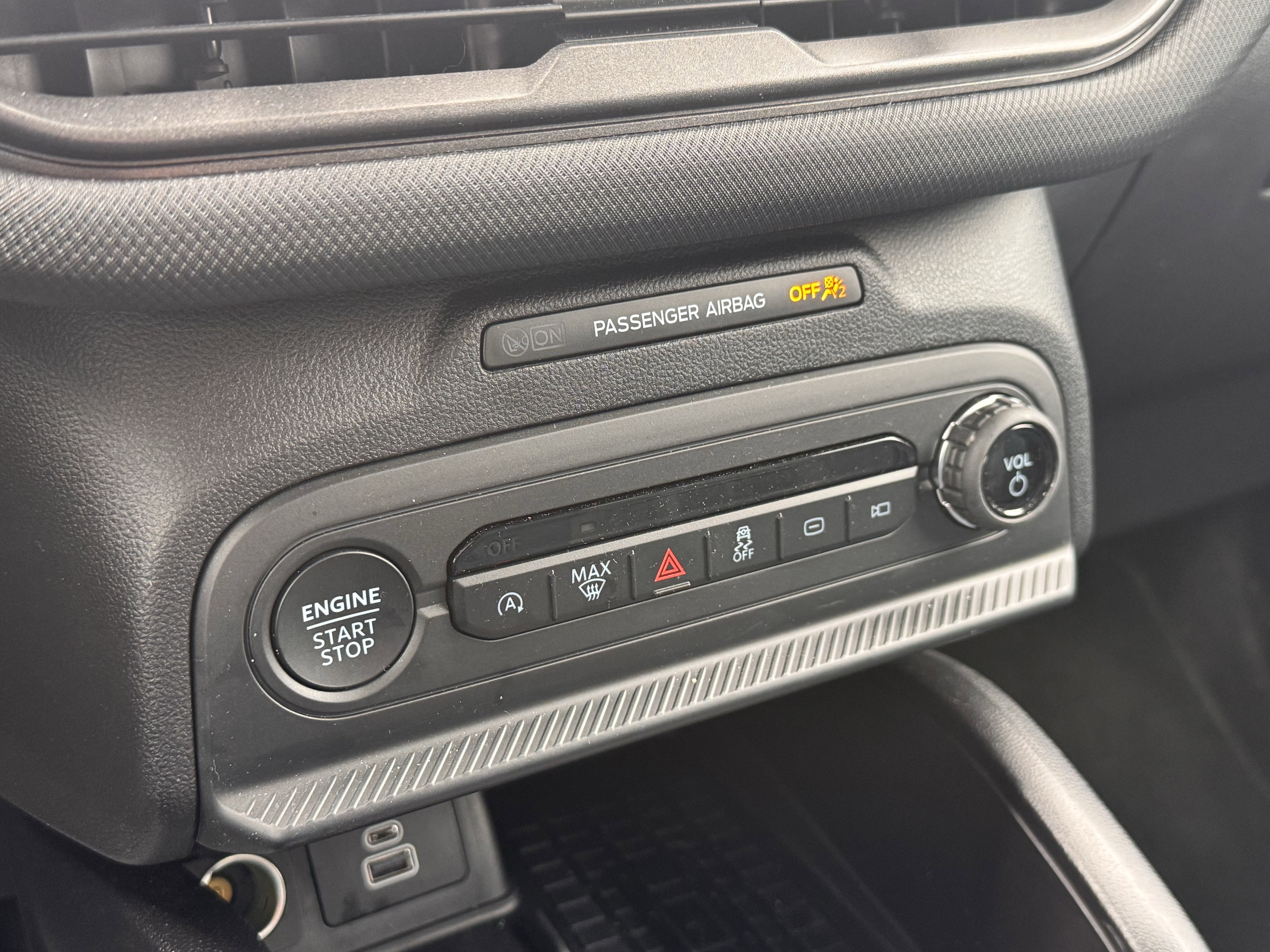 New 2025 Ford Bronco Sport Heritage w/ Convenience Package image 17