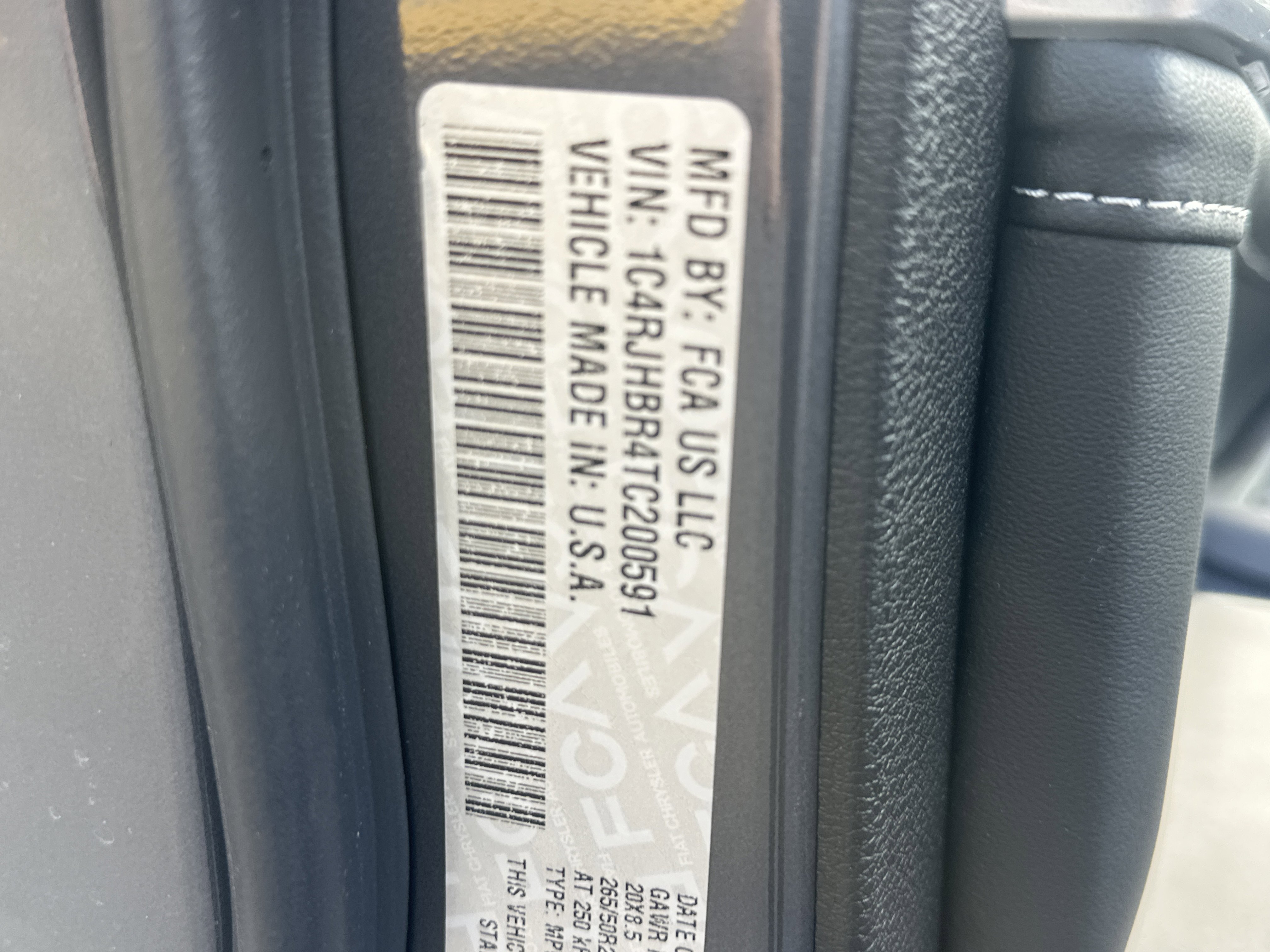 New 2026 Jeep Grand Cherokee Limited Reserve image 32