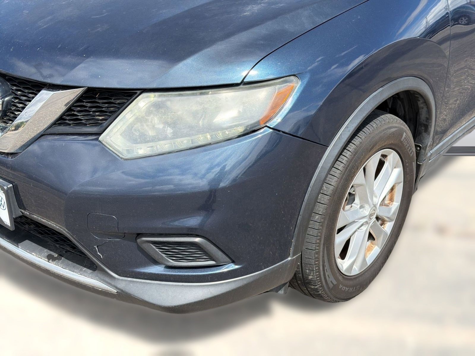 Used 2015 Nissan Rogue SV image 11