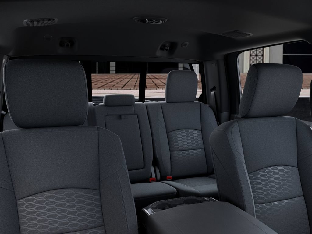 New 2026 RAM 3500 Big Horn AWD/4WD image 26