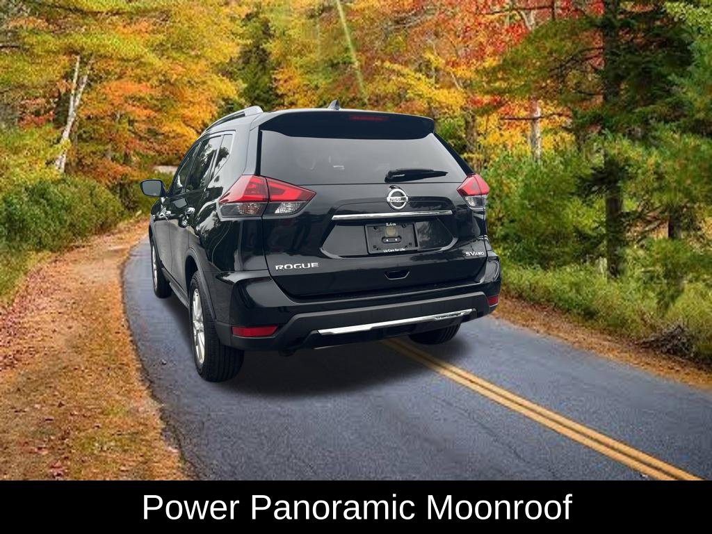 Used 2018 Nissan Rogue SV w/ Sun & Sound Touring Package AWD/4WD image 11