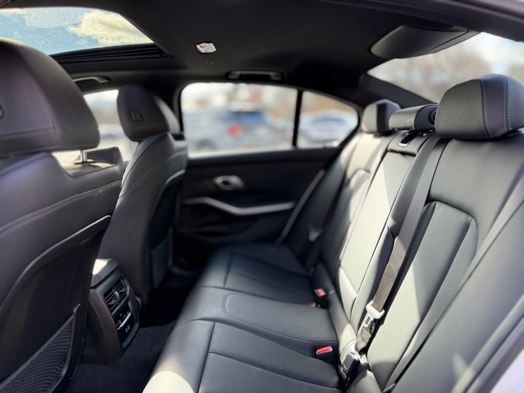 Certified 2023 BMW 330i xDrive Sedan w/ Driving Assistance Package image 22