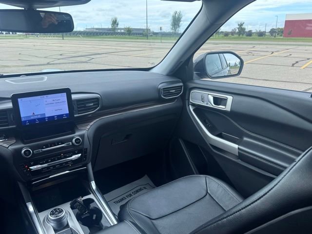 Used 2020 Ford Explorer Limited image 15
