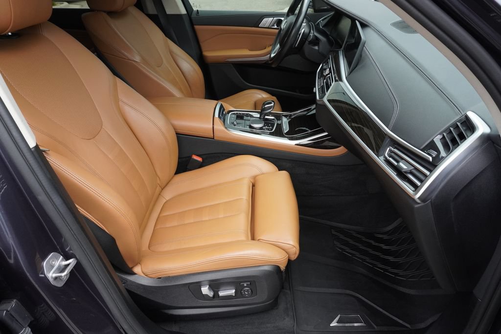 Used 2020 BMW X7 xDrive40i w/ Premium Package AWD/4WD image 23