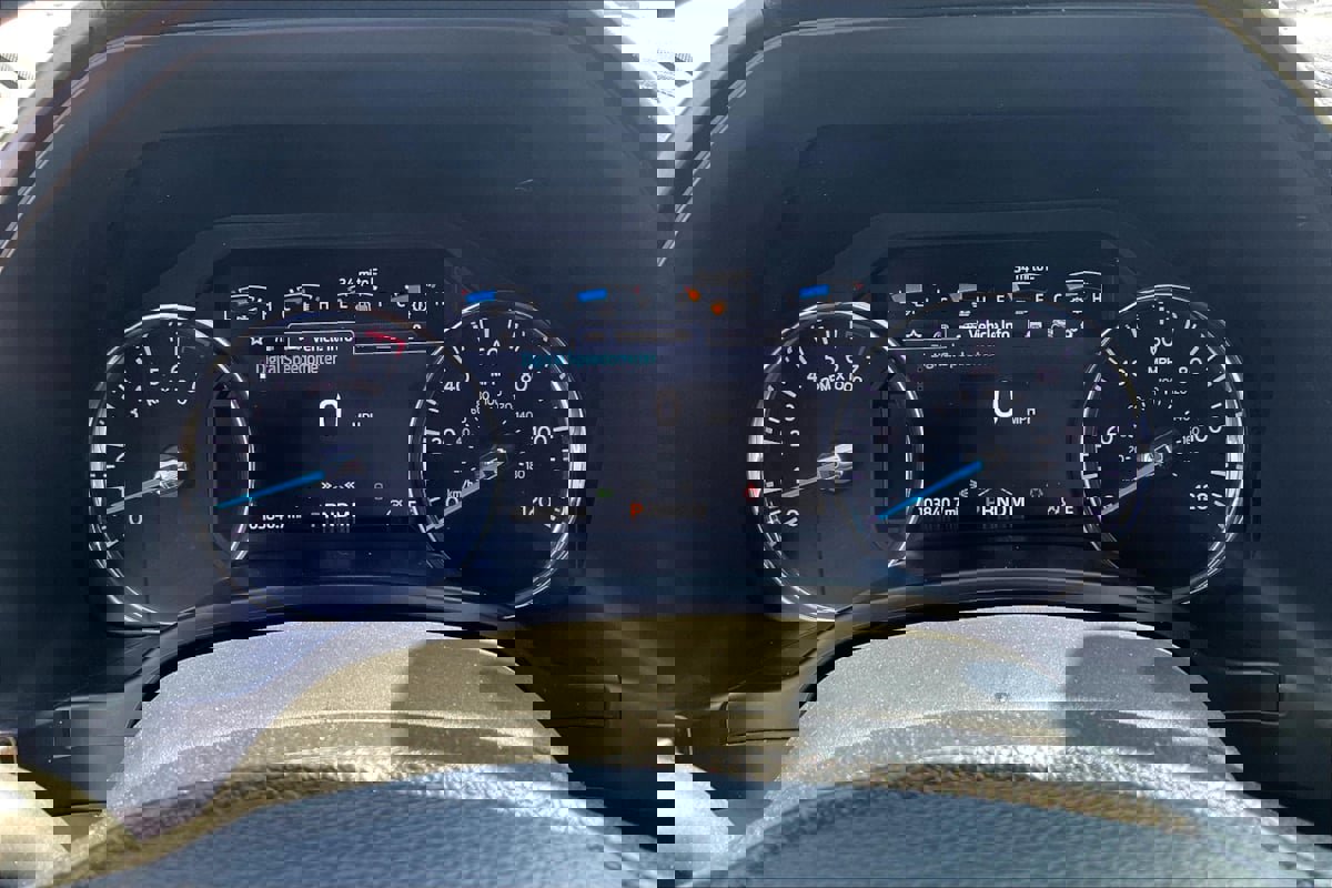 Used 2020 Ford Expedition Limited image 20