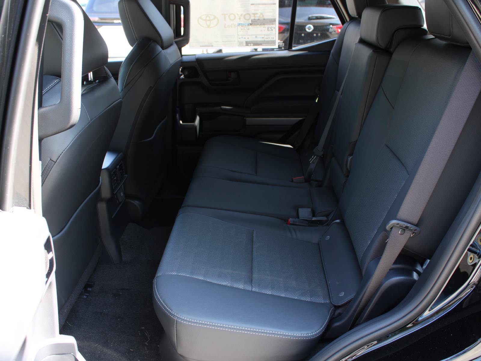 New 2026 Toyota 4Runner TRD Off-Road Premium AWD/4WD image 18