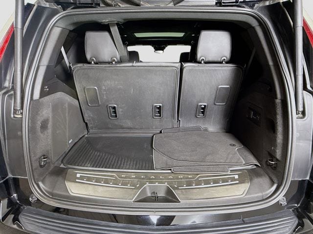 Used 2023 Cadillac Escalade Sport w/ LPO, Illumination Package AWD/4WD image 30