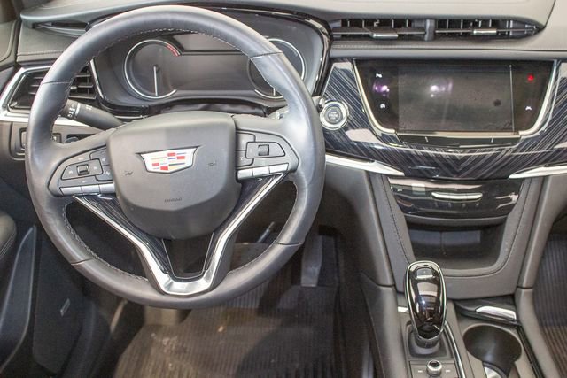 Certified 2024 Cadillac XT6 Premium Luxury w/ LPO, Floor Liner Package image 18