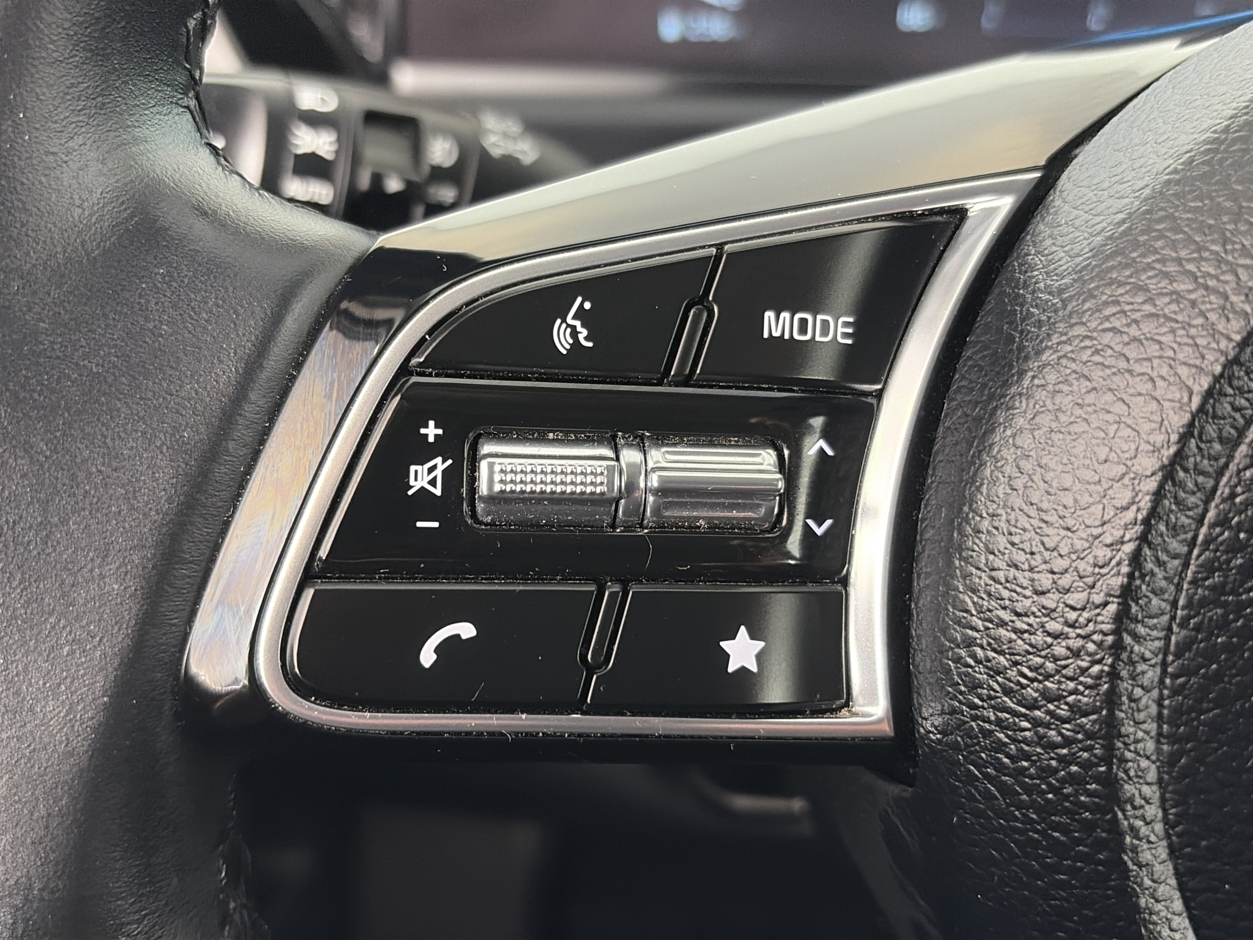 Certified 2024 Kia Seltos S AWD/4WD image 37