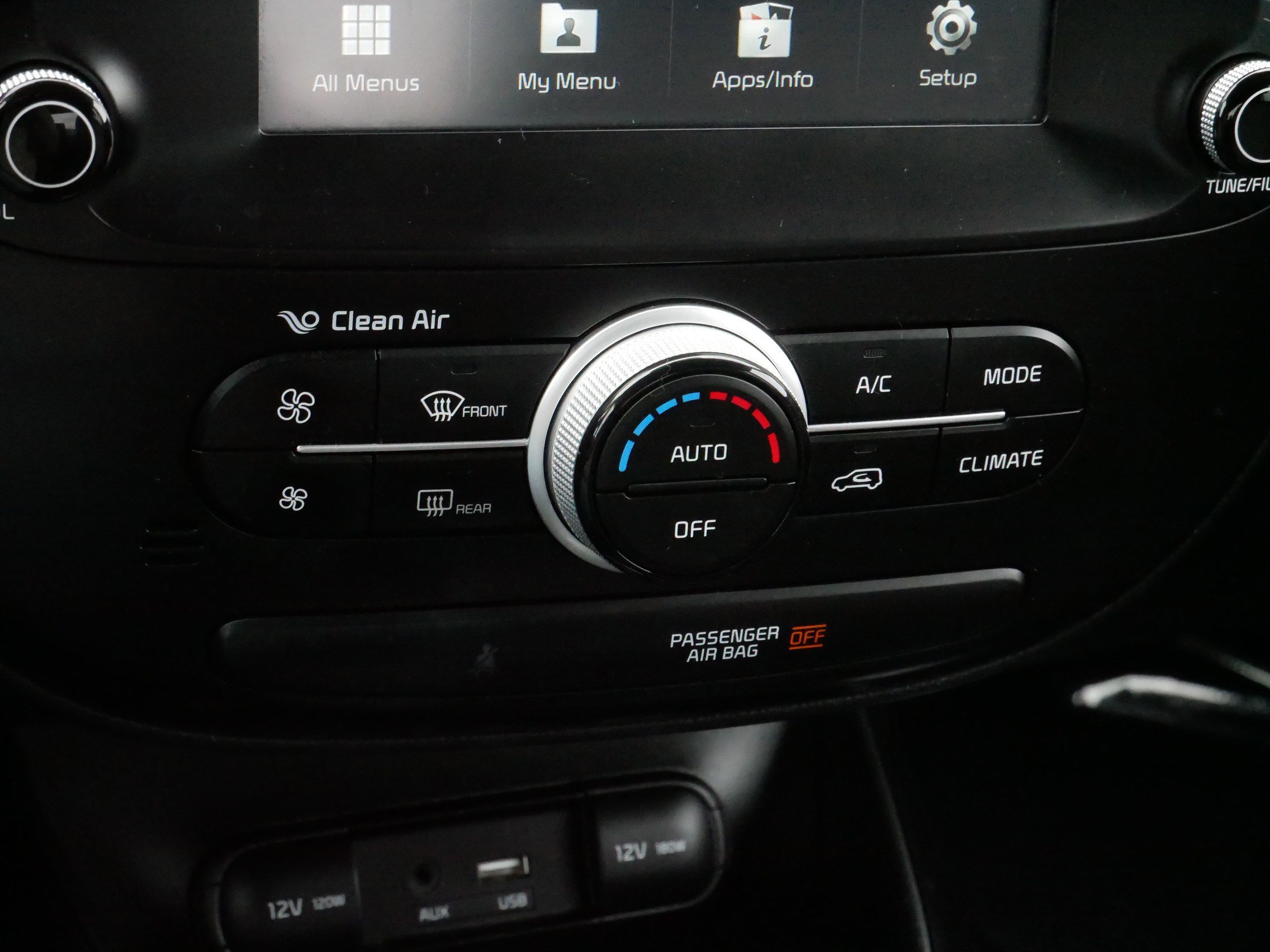 Used 2018 Kia Soul + image 23