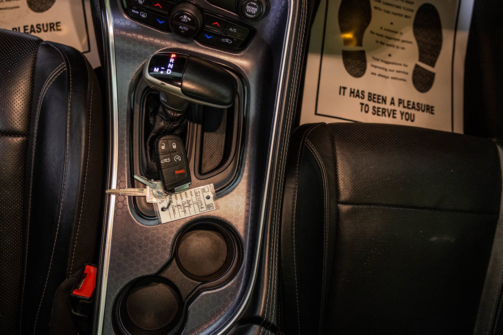 Used 2015 Dodge Challenger R/T Plus RWD image 29