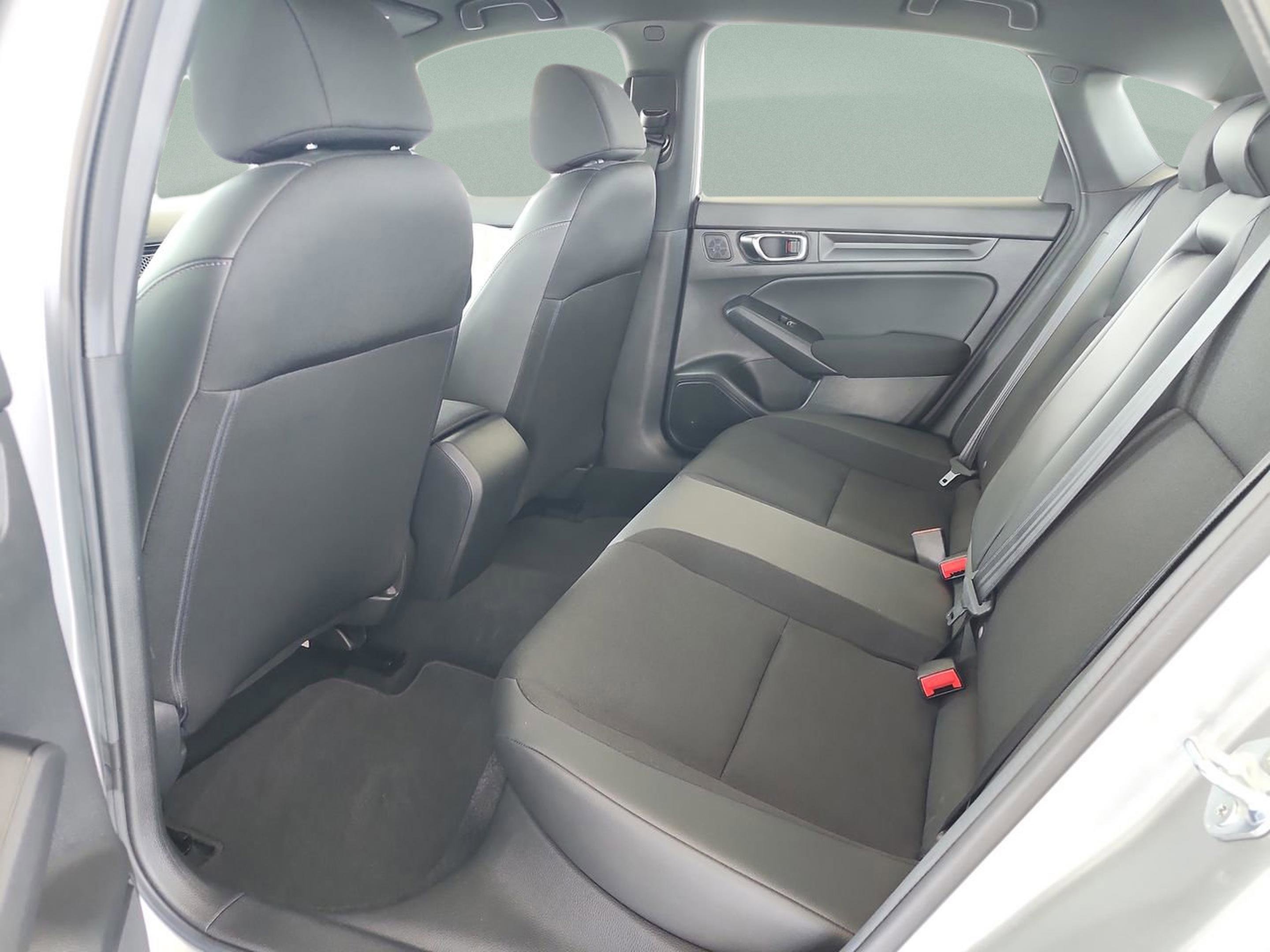 Certified 2025 Honda Civic Sport image 17