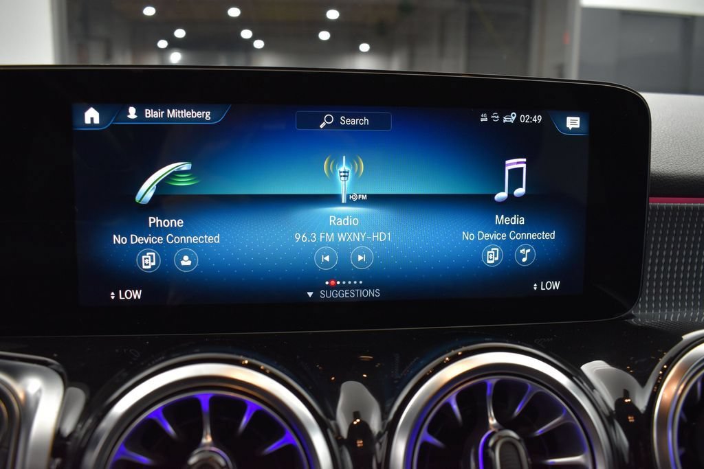 Used 2022 Mercedes-Benz GLB 250 4MATIC image 8