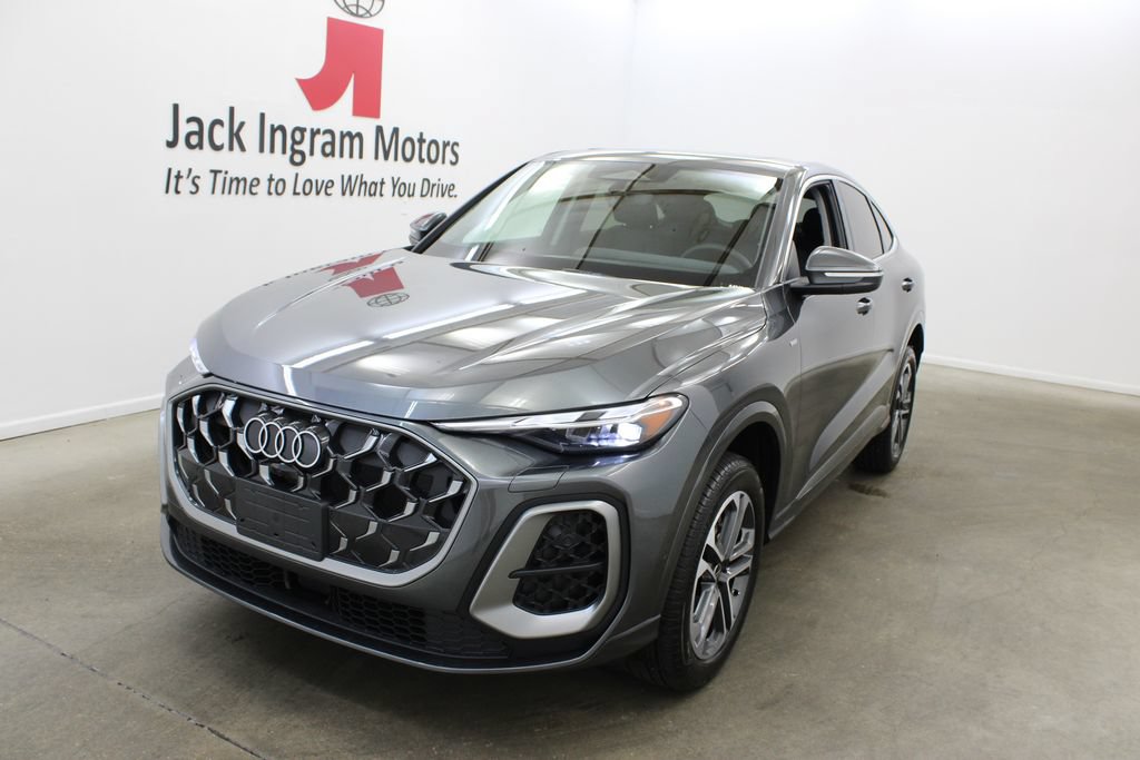New 2026 Audi Q5 Premium AWD/4WD image 2
