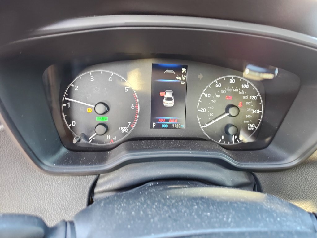 Used 2025 Toyota Corolla LE FWD image 8
