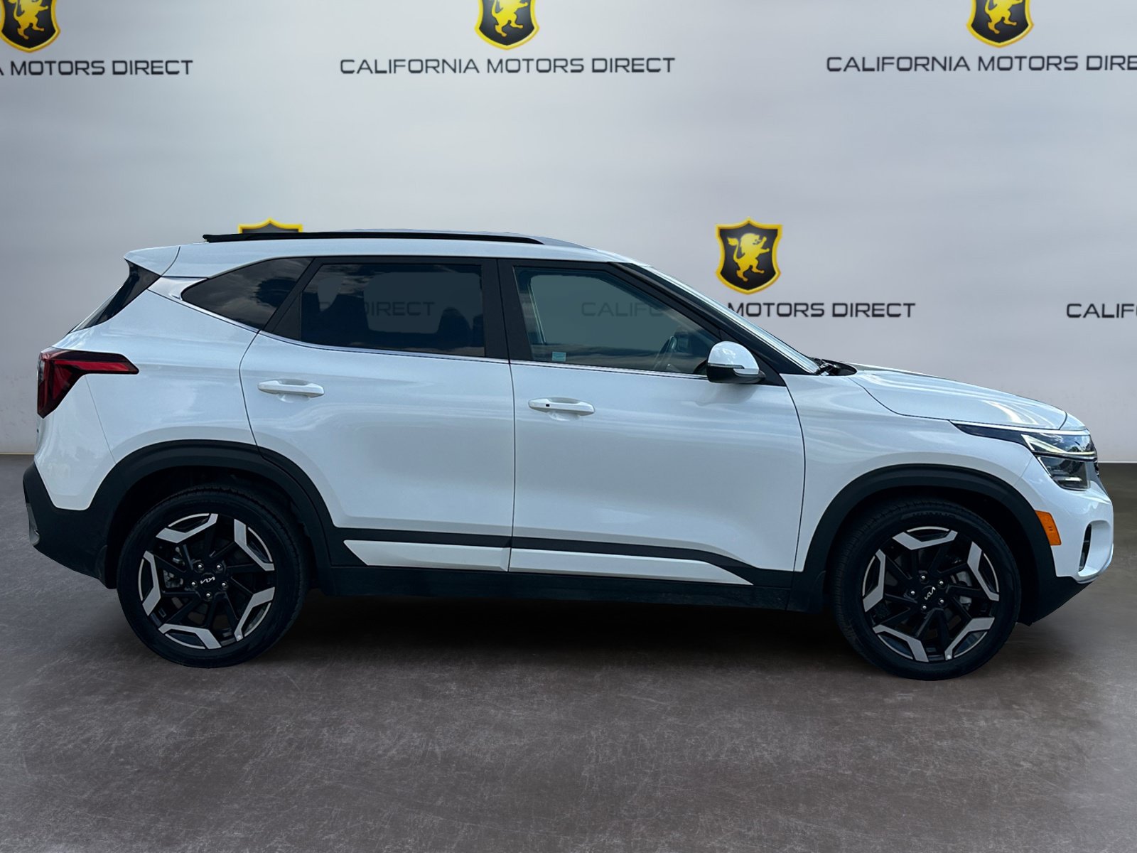 Used 2024 Kia Seltos SX AWD/4WD image 6