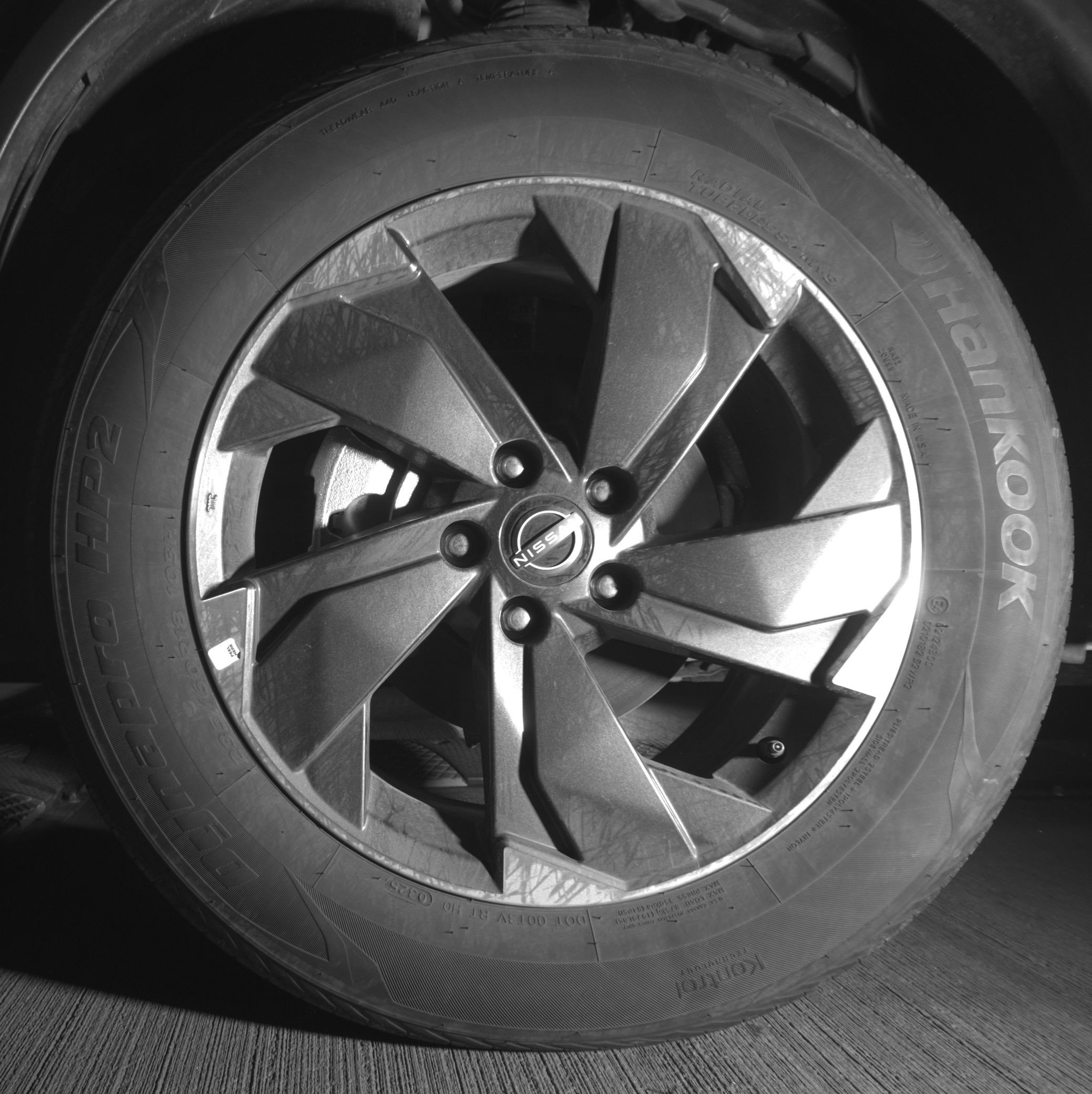 Used 2025 Nissan Rogue SV image 12