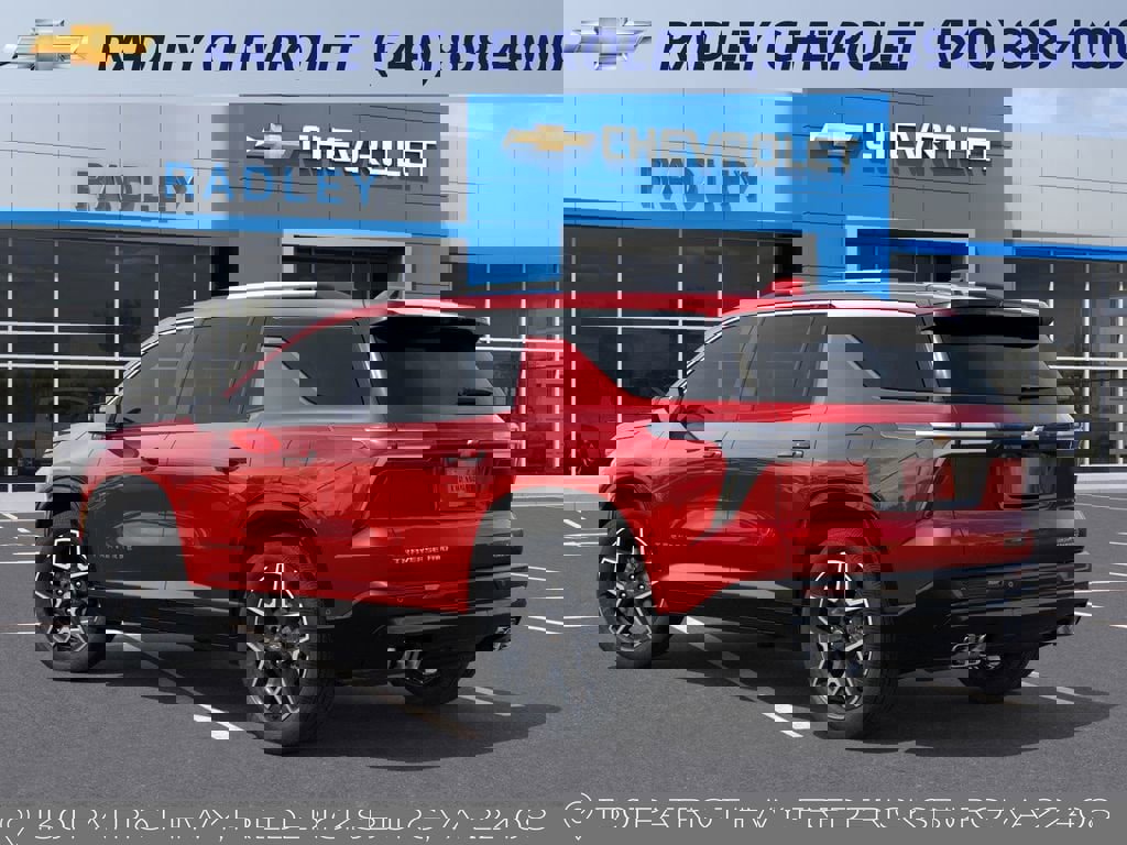 New 2026 Chevrolet Traverse High Country image 3