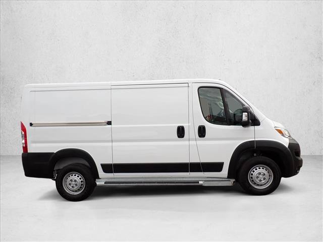 Used 2025 RAM ProMaster 2500 w/ U-Haul Equipment Group FWD image 5