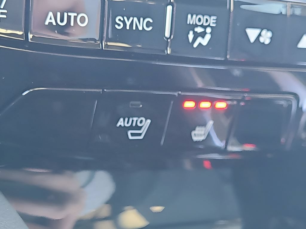 New 2026 Acura MDX SH-AWD image 32