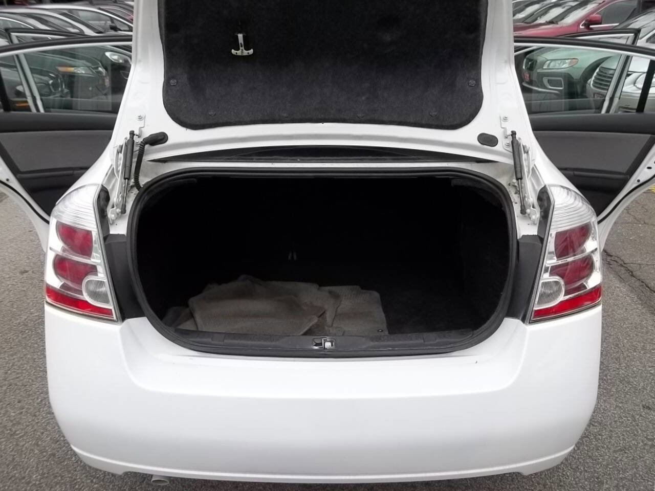 Used 2011 Nissan Sentra 2.0 S image 22