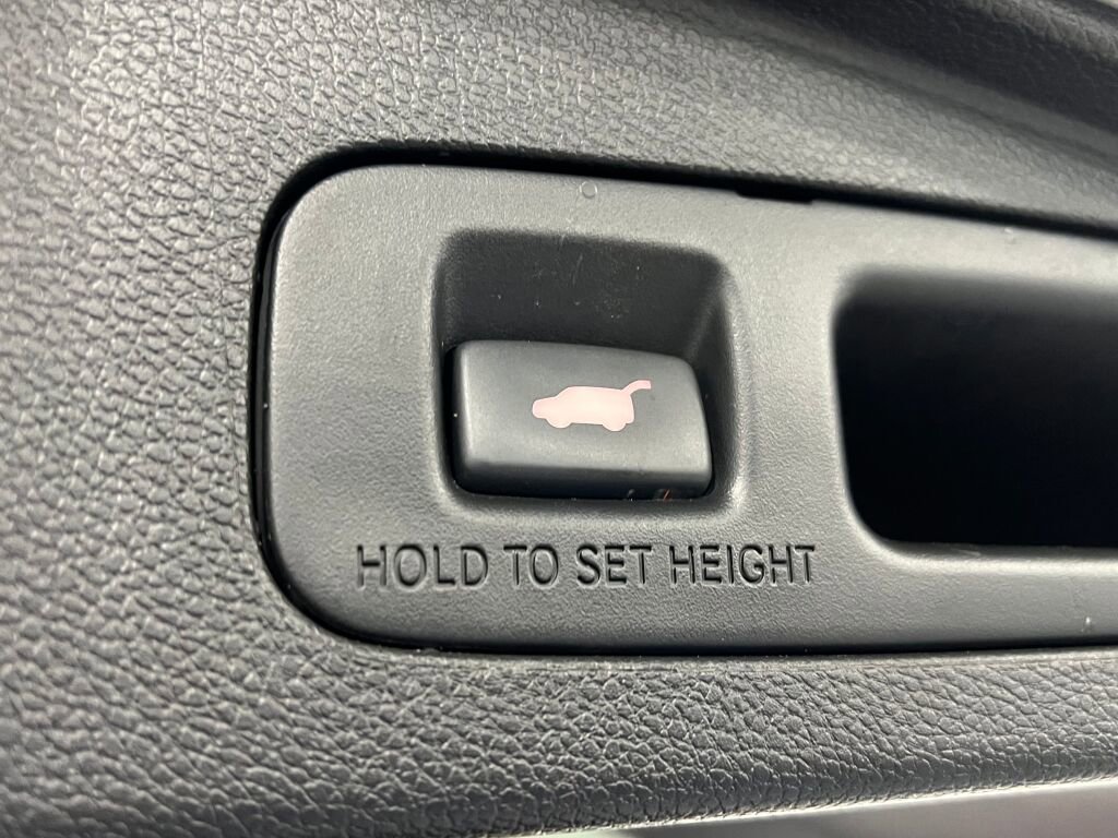 Used 2020 Honda CR-V EX-L image 17