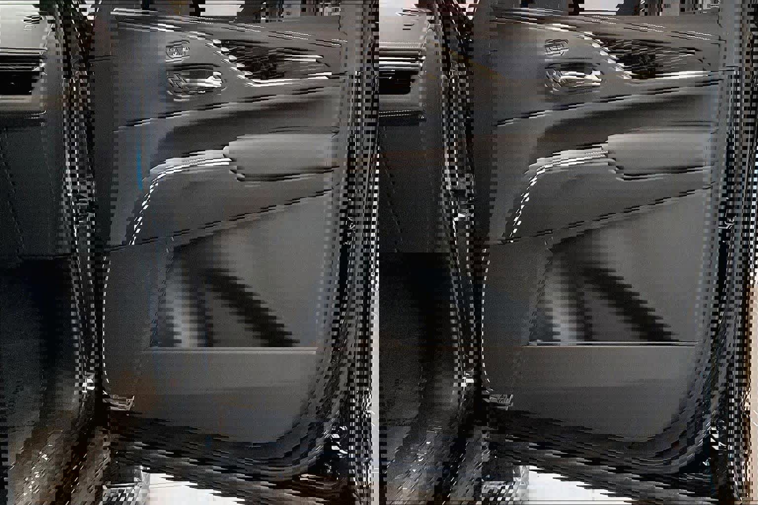 Used 2023 Cadillac Escalade Sport w/ Touring Package image 22