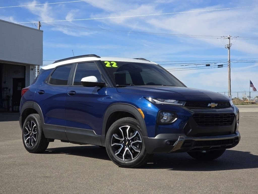 Used 2022 Chevrolet TrailBlazer ACTIV FWD image 2