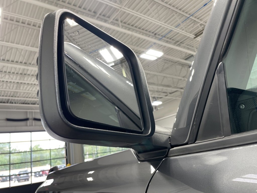 Used 2024 Ford Bronco Big Bend image 16