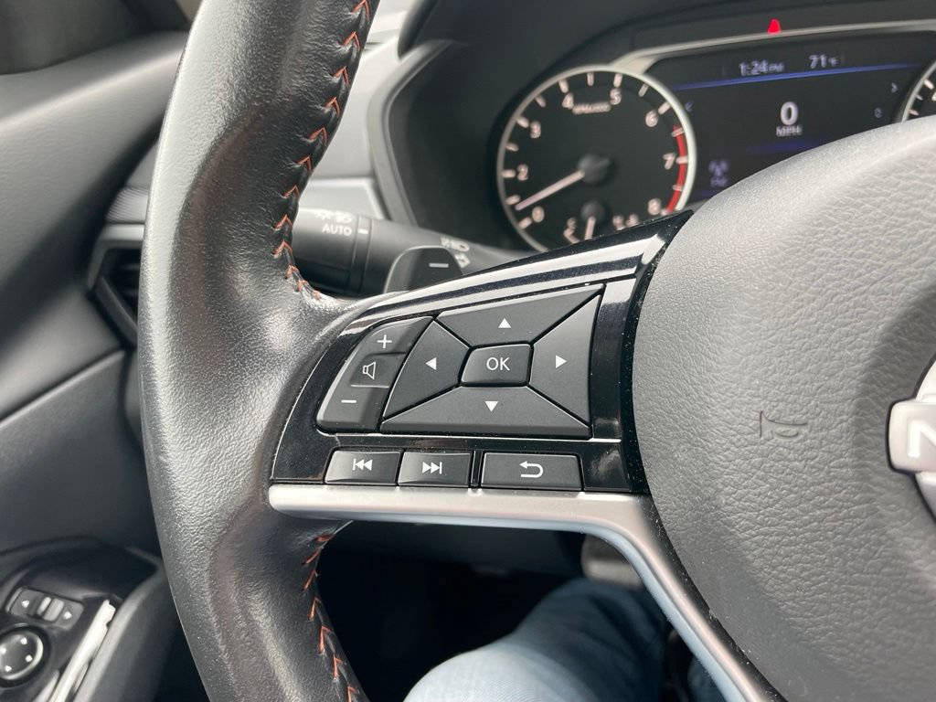 Used 2024 Nissan Altima 2.5 SR FWD image 17