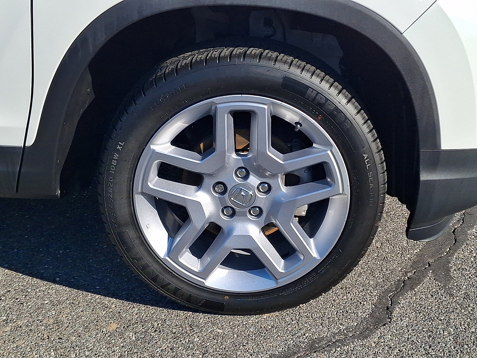 Used 2024 Honda Passport EX-L image 8