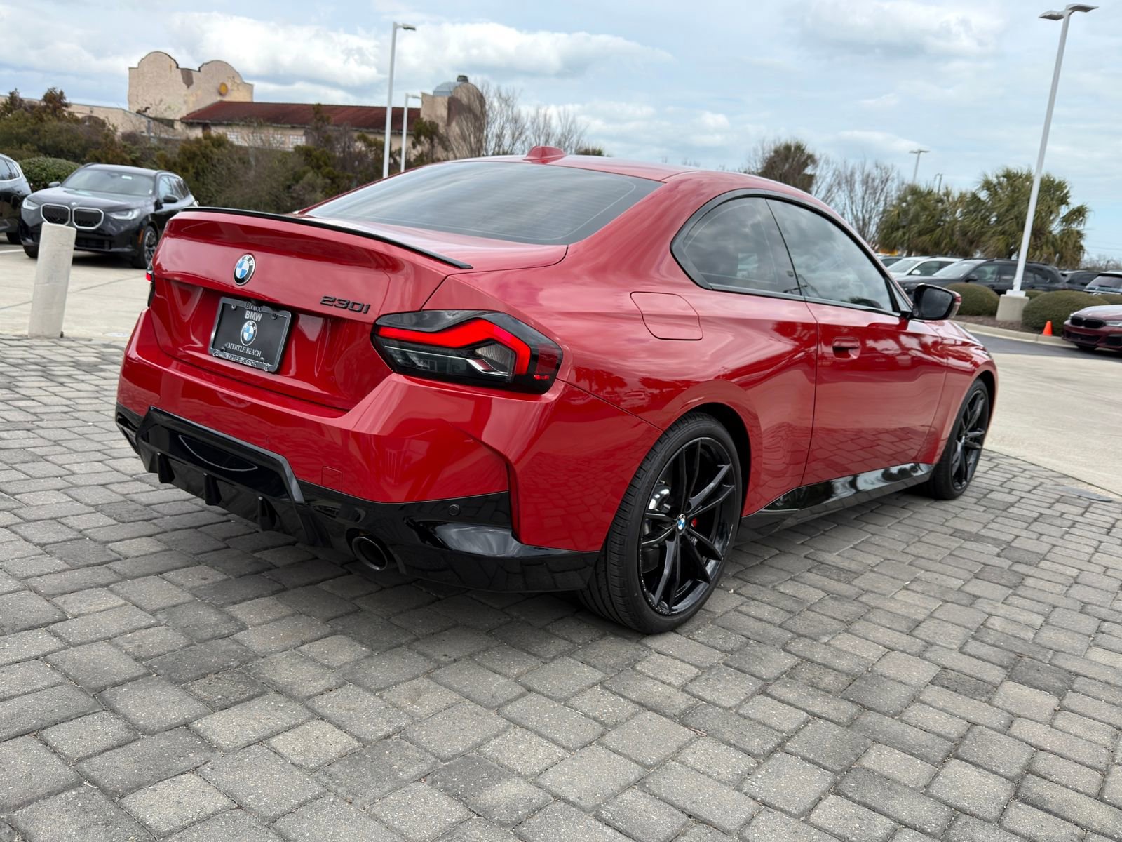 Used 2024 BMW 230i Coupe w/ Premium Package image 7