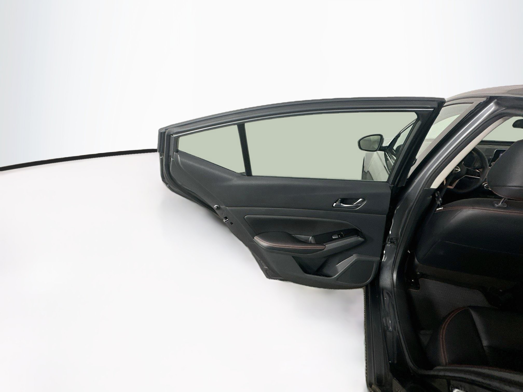 Used 2024 Nissan Altima 2.5 SR FWD image 25