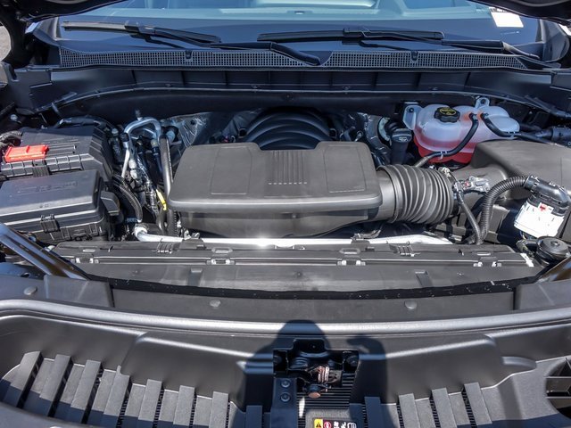 New 2026 Chevrolet Suburban Premier image 11