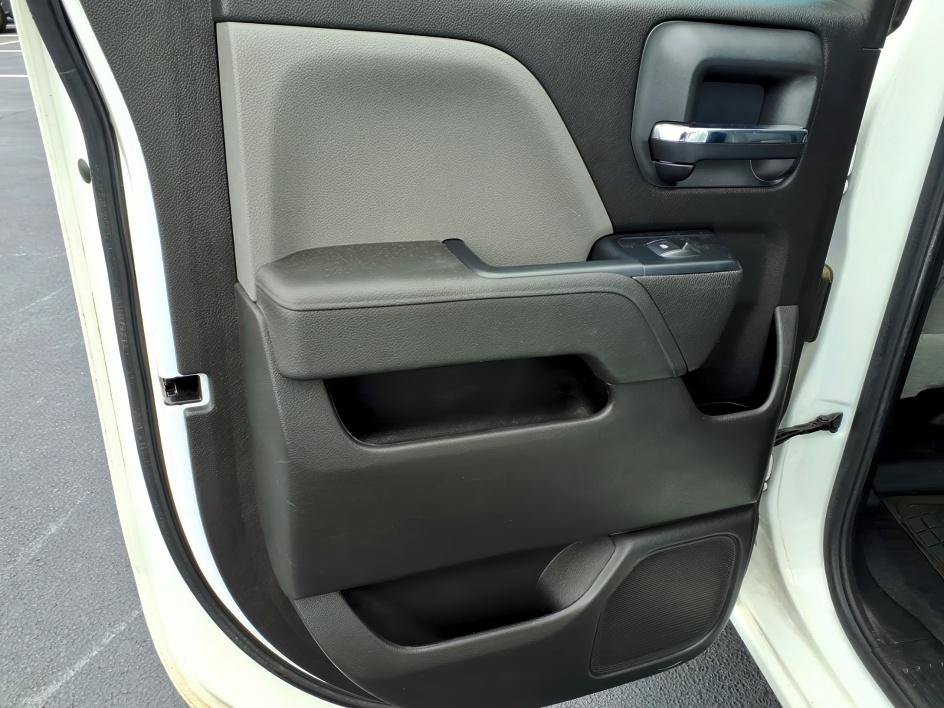 Used 2019 Chevrolet Silverado 1500 W/T RWD image 14