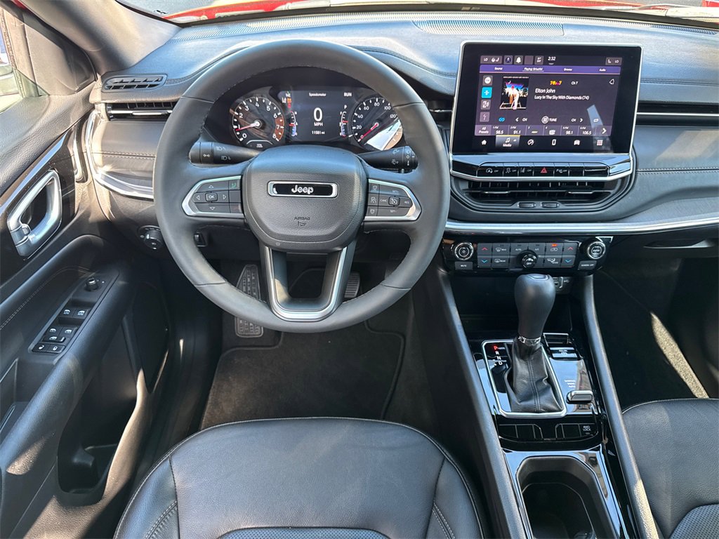 Used 2023 Jeep Compass Limited image 22