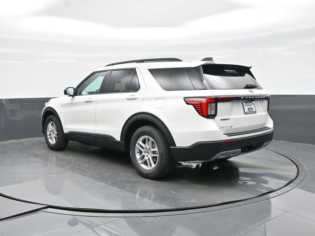 New 2026 Ford Explorer Active w/ Active Comfort Package image 4