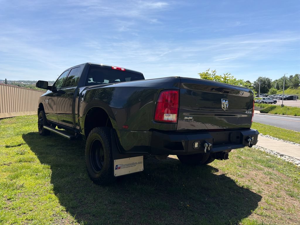 Used 2018 RAM 3500 Tradesman w/ Chrome Appearance Group AWD/4WD image 6