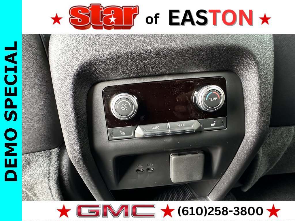 New 2025 GMC Acadia Elevation w/ Elevation Premium Package image 15