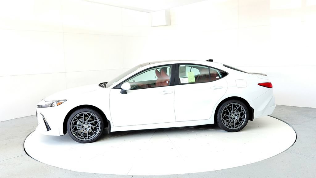 New 2026 Toyota Camry XSE AWD/4WD image 3