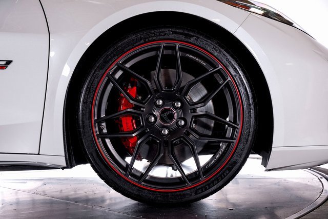 Used 2023 Chevrolet Corvette Z06 image 16