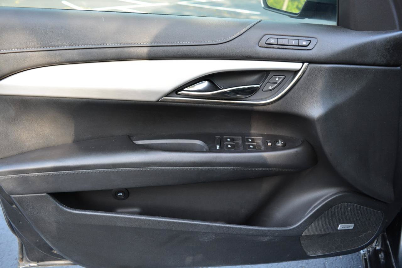 Used 2016 Cadillac ATS Luxury w/ Sun And Sound Package RWD image 9